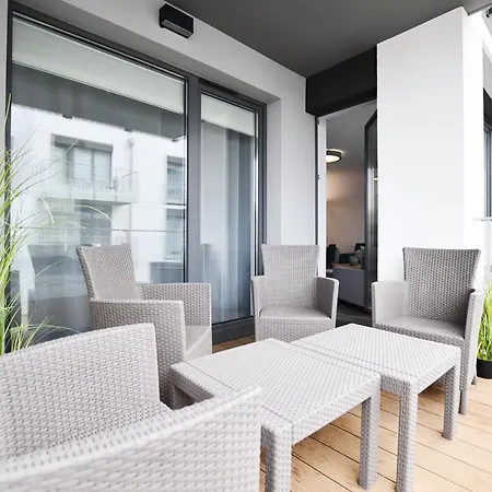 Nadmorskie Tarasy Klif C403 Z Garazem Апартаменты *